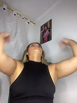 valen_rodri live cam on StripChat