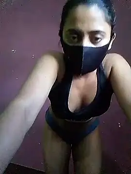 misstiya live cam on StripChat