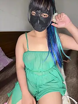Ariana__Marie live cam on StripChat