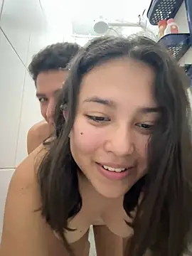 AlejaJuice live sex cam
