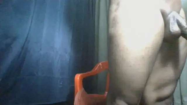 bigblackcock75 live sex cam