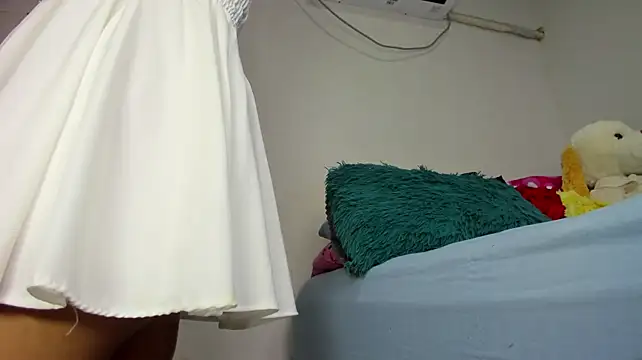 vennuss19 live cam on StripChat