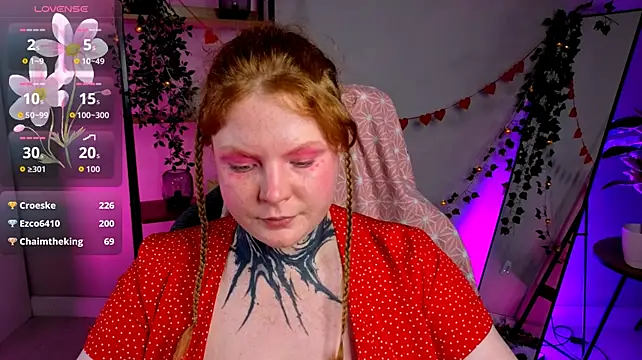 Cassie_xKiss live cam on StripChat