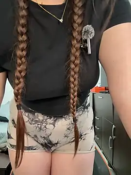 xxbbtaa live cam on StripChat
