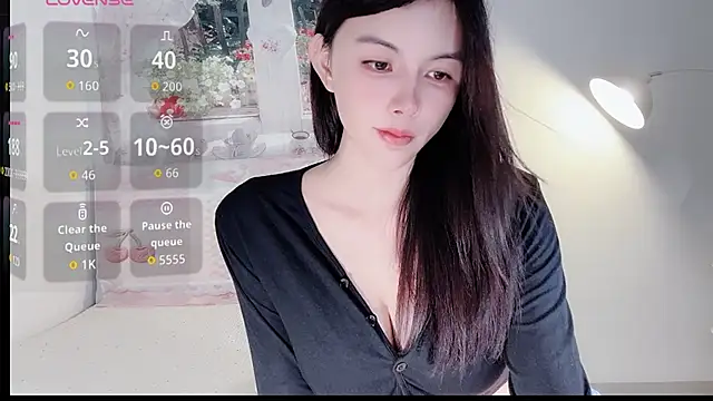 lvy-w live sex cam