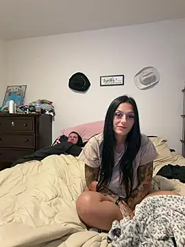 Chloexx69 live cam on StripChat