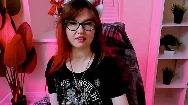 CarolGiggly live sex cam