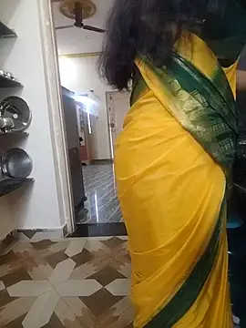 Swapna_kannada live cam on StripChat