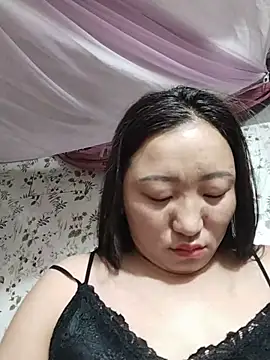 zhen-zo live cam on StripChat