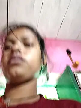 Cut_uma825 webcam
