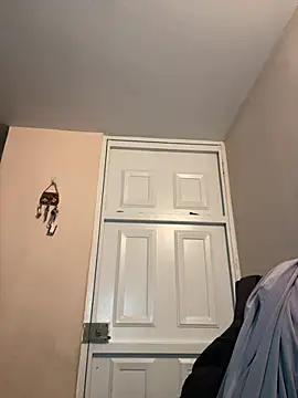Domekaqueen1 live cam on StripChat