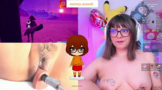 cinna_monroll live cam on StripChat