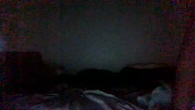 yanick931 live cam on StripChat