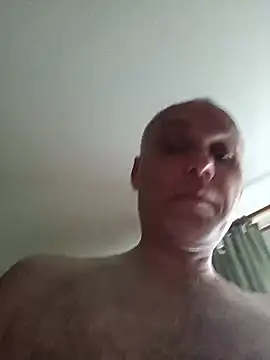 Pineapple04 live cam on StripChat