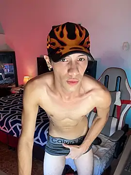 santiago_cutex live cam on StripChat