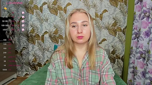 cassandra_shy8 live cam on StripChat