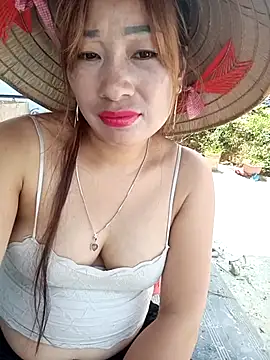 Jocelyn_baby live cam on StripChat