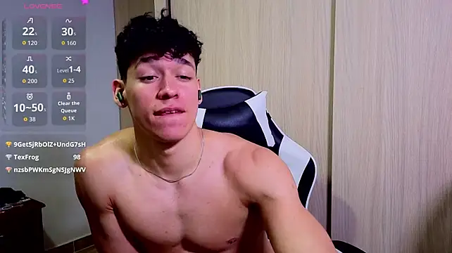 Luke_Muscle live cam on StripChat