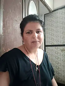 Jann_Riya333 live cam on StripChat