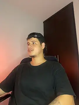 BjornSteel live cam on StripChat