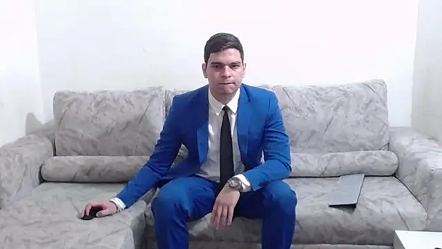 Victor_Maitland live cam on StripChat