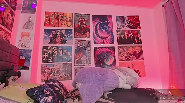 MissCurvyTop live cam on StripChat