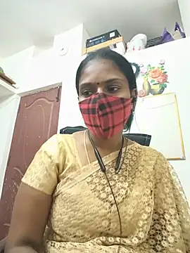 Tamil_Yalini12 live cam on StripChat