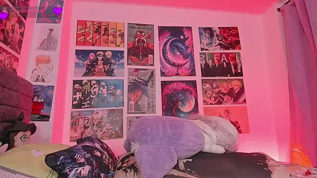 MissCurvyTop live cam on StripChat