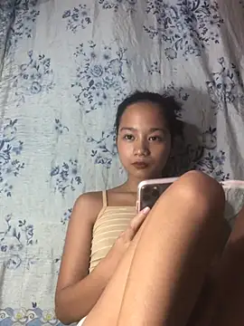 Asianpinay_Skinny1818 live cam on StripChat