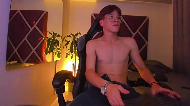 Axel_Royce live cam on StripChat