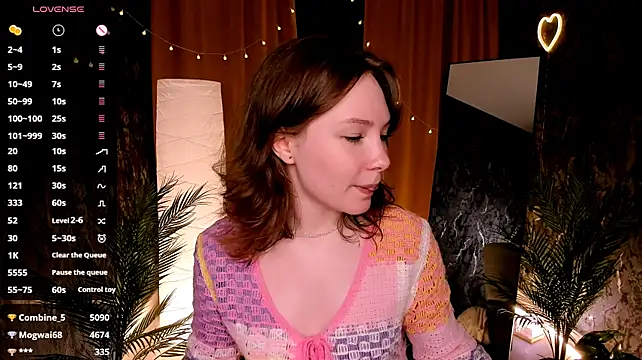 LanaBlu_ live cam on StripChat
