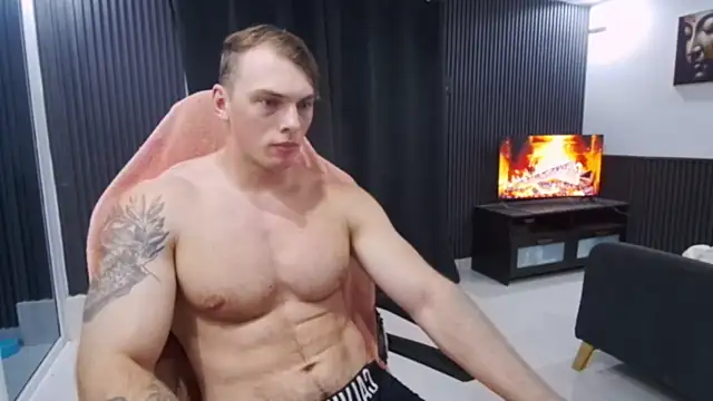 YourHotGreg live cam on StripChat