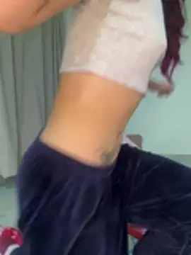 Red_kytty6 live cam on StripChat