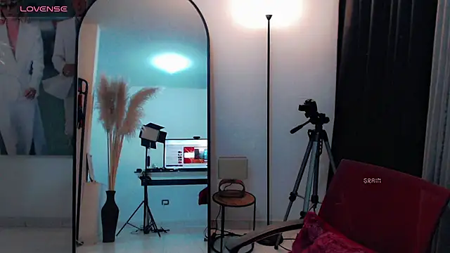 dark_sailent live sex cam