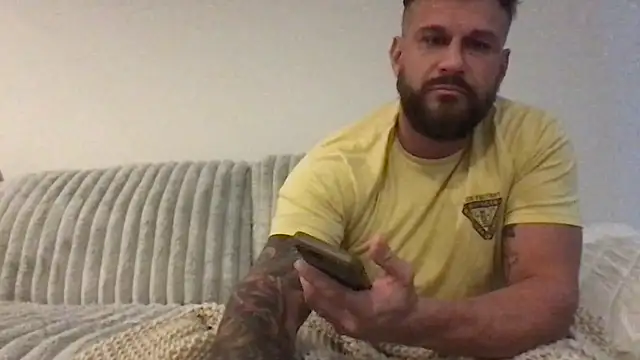 mr_tatyum live sex cam