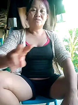GinieBaby live cam on StripChat