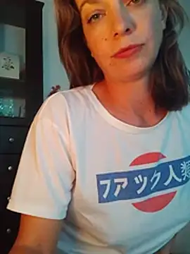 Vanillezucker live cam on StripChat