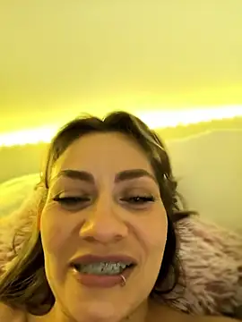 SamyJones9 live cam on StripChat