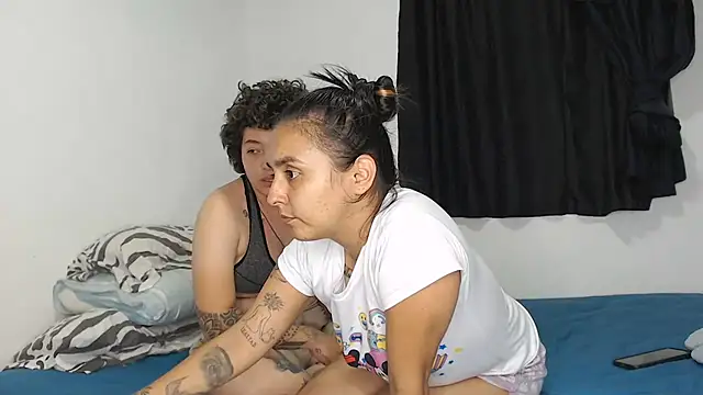kathy_luisa live cam on StripChat