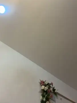 IvonneOwen live sex cam