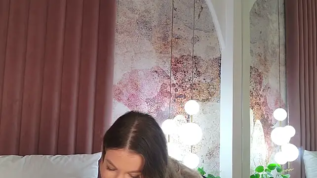 AriaHeart live cam on StripChat