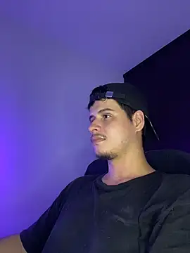 BjornSteel live cam on StripChat