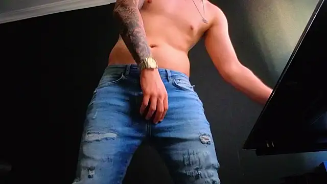 FelixStarkk live cam on StripChat