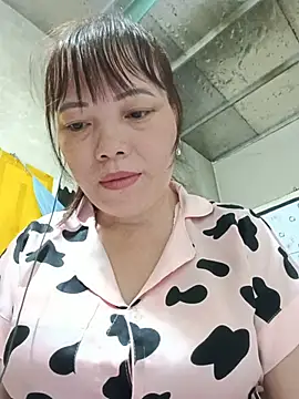 Sana-vn live cam on StripChat