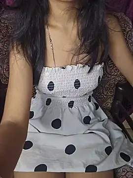 Lusty-Dishuu live cam on StripChat