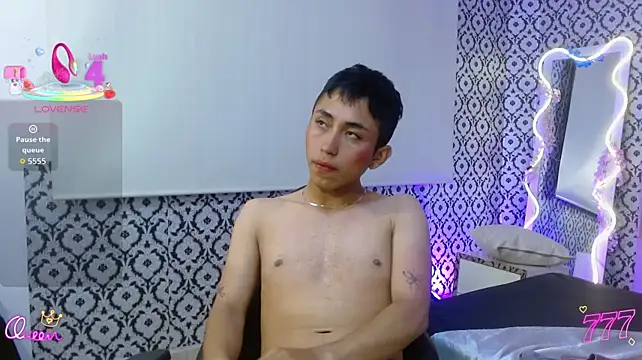 Bryant_tay live sex cam
