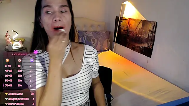 NinaDOM4CUM live sex cam