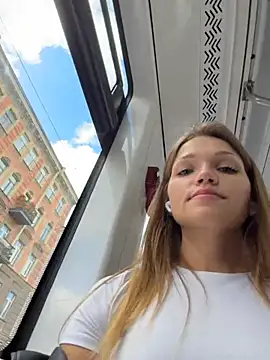 StreetSquirt live sex cam