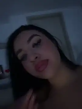 LindseyMos live cam on StripChat