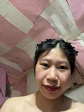 Spying_bird live cam on StripChat